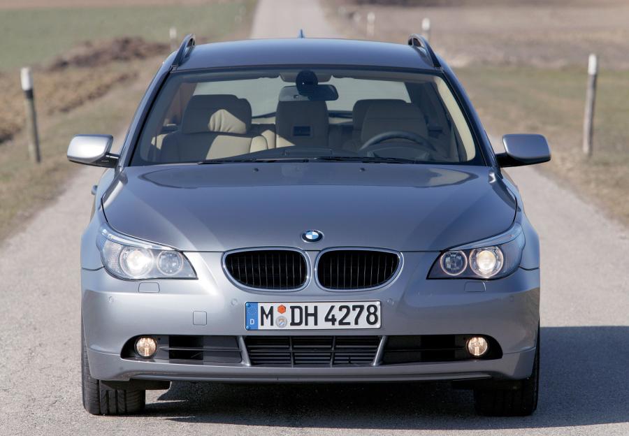  BMW 530d Touring (E61) 2004 года  (WW) (фото 4 из 40)